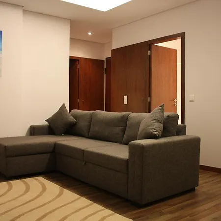 Aparthotel Pine Beach Residences *